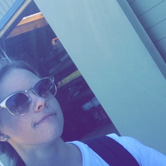 Meet your Posher - Picture 1 of 1